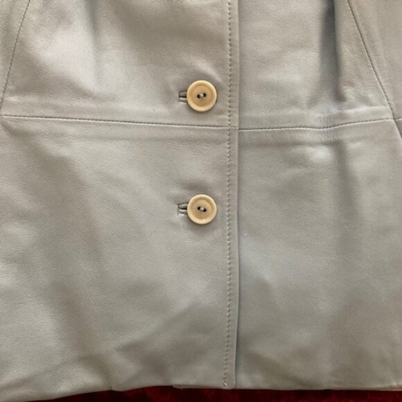 Talbots' Genuine Leather Light Blue Fitted Petite Size 8 Jacket (Pre-Owned) - Picture 4 of 6